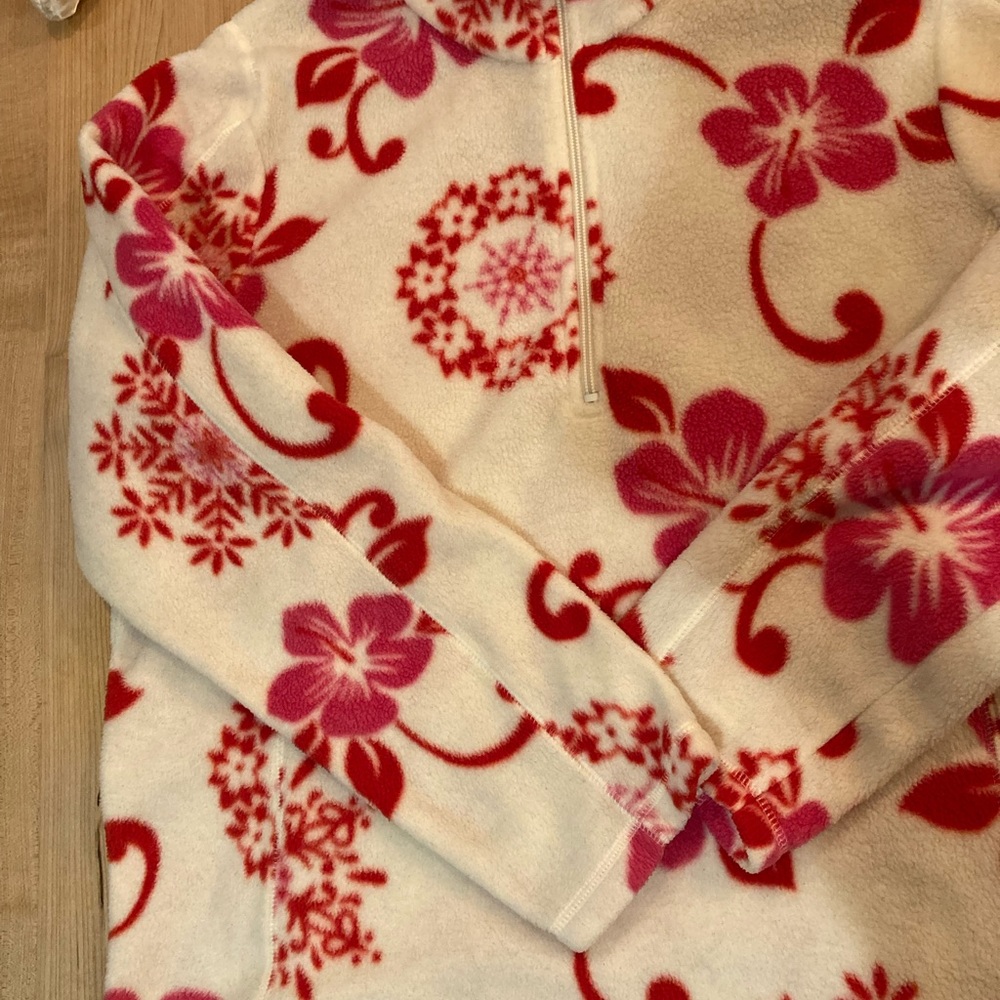 Old navy fleece top large